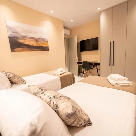 Naturalia Grey Luxury - Private Pool - Sleeps 8 Βίλα Χερσόνησος