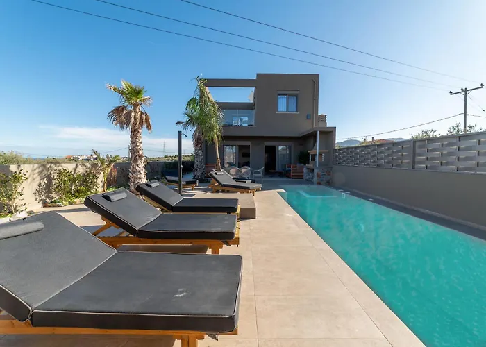 Villa Naturalia Grey Luxury - Private Pool - Sleeps 8 *