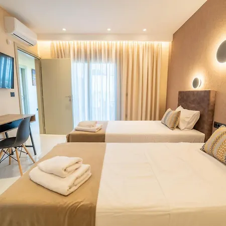 Naturalia Grey Luxury - Private Pool - Sleeps 8