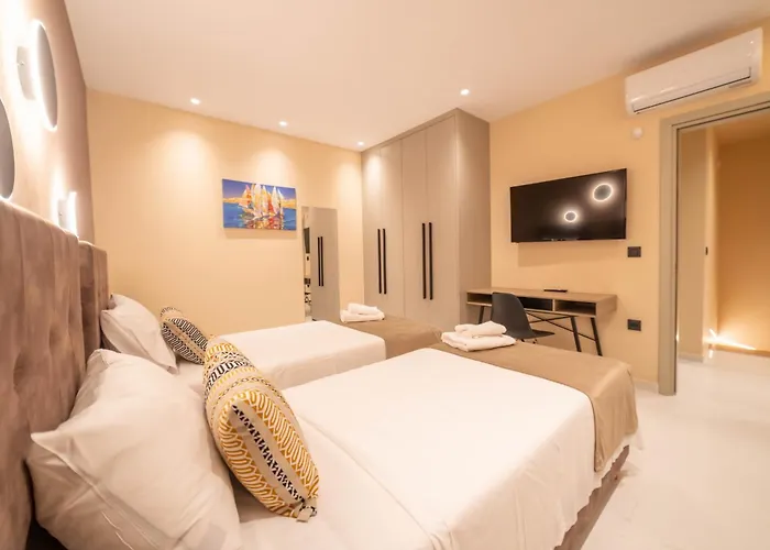 Villa Naturalia Grey Luxury - Private Pool - Sleeps 8